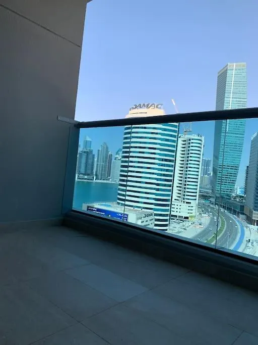 Coconing In Business Bay Burj Khalifa Canal View Dubai 0*,  United Arab Emirates