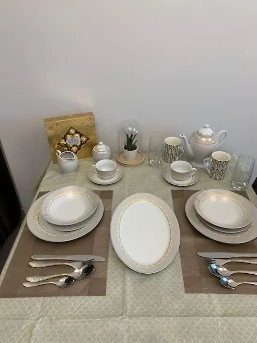 Apartment Coconing In Business Bay Burj Khalifa Canal View Dubai United Arab Emirates